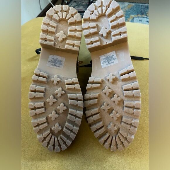 NWOT Steve Madden Rainer Tweed & Fleece Ankle  Boots  SZ  6.5 - Picture 6 of 8